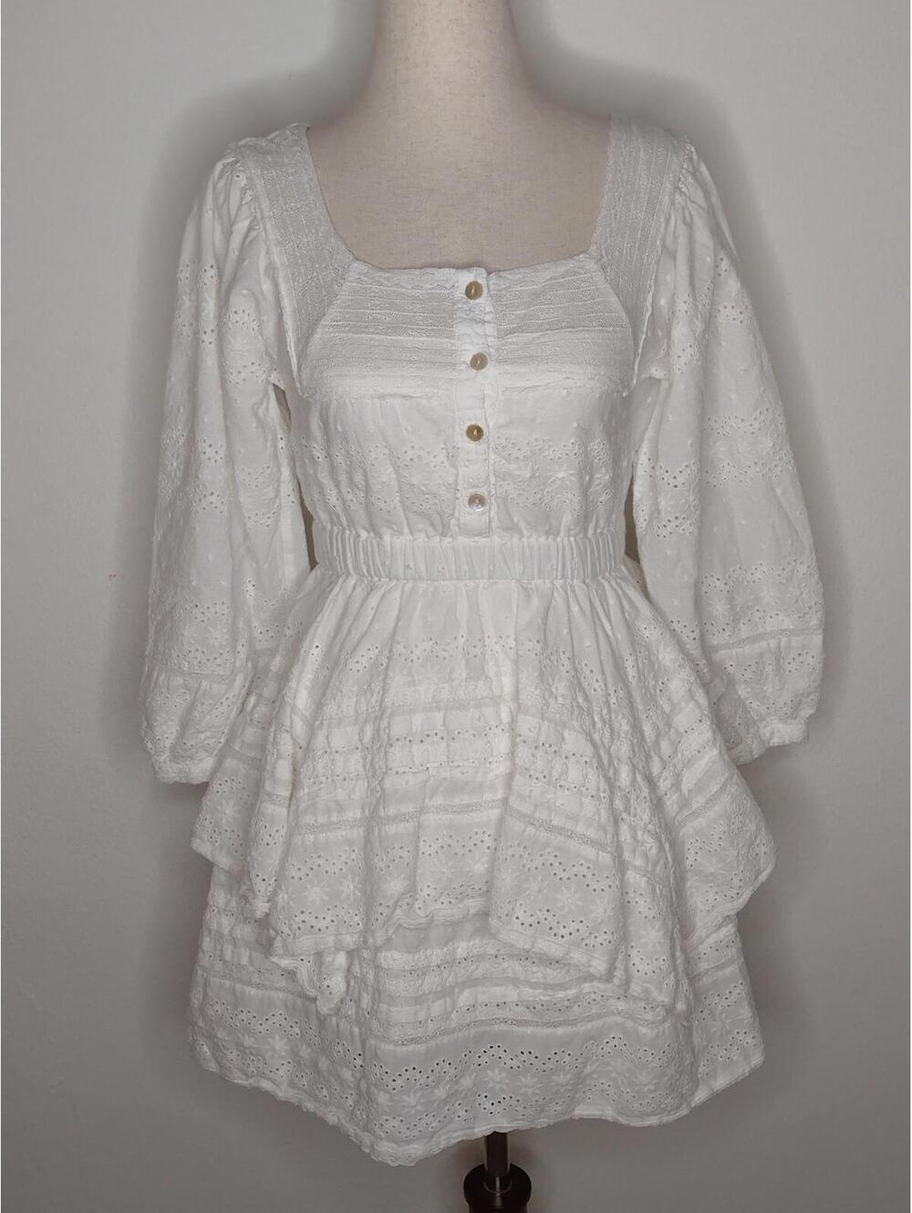 NWOT ASTR The Label Women's White/Eyelet Dress Size XS